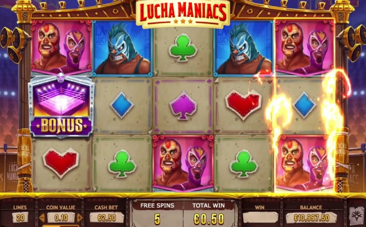 Lucha Maniacs Casino Game